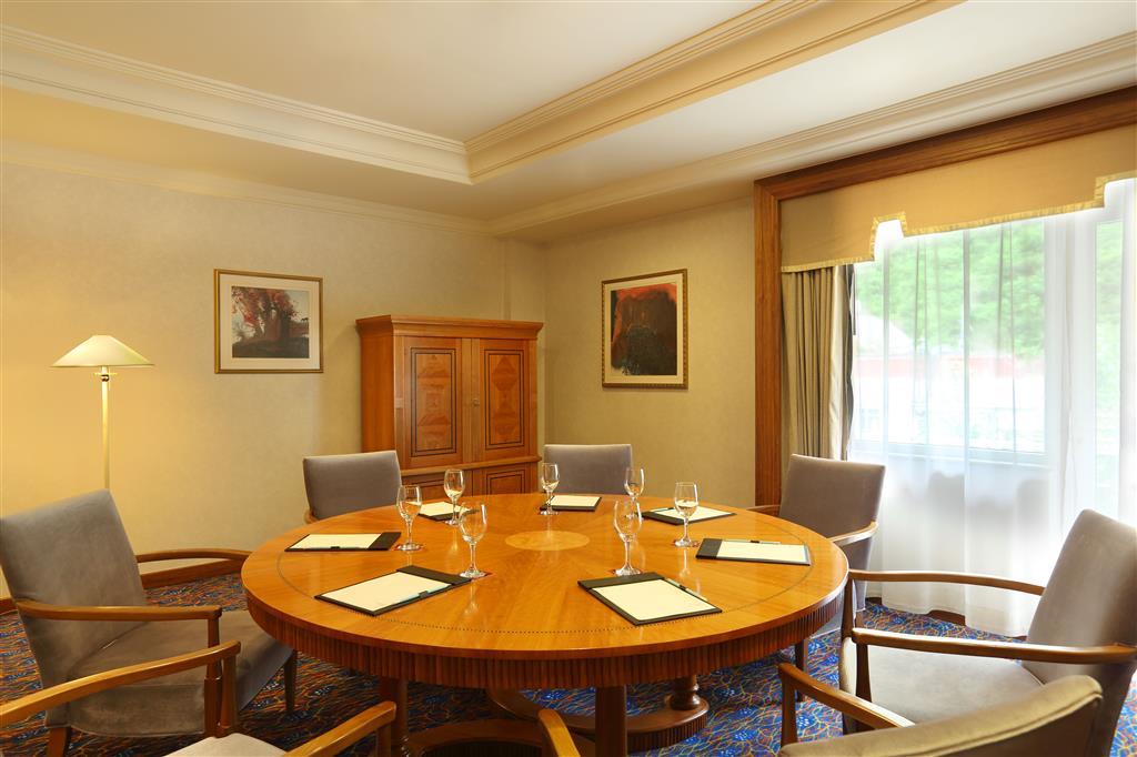 Sheraton Jiuzhaigou Resort Restaurant photo